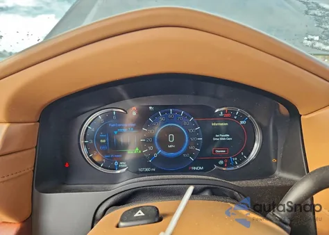 2016 Cadillac Escalade Platinum z USA, uszkodzony, nr VIN 1GYS4DKJ3GR213454